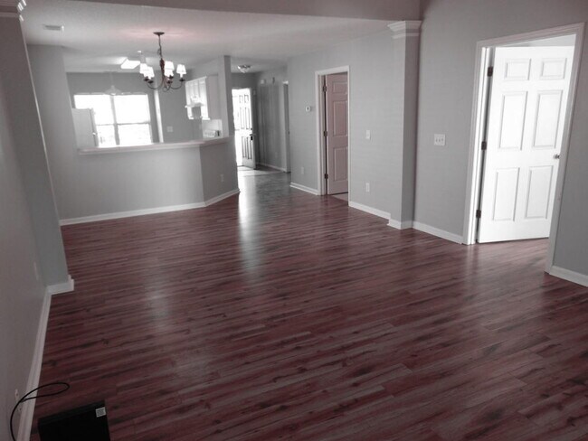 Foto del edificio - Tanner Plantation 2 bedroom duplex