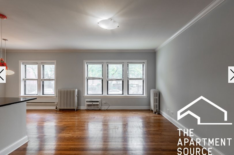 Photo - 740 W Addison St (Chicago, IL)