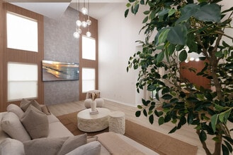 Building Photo - 154 Dornoch St