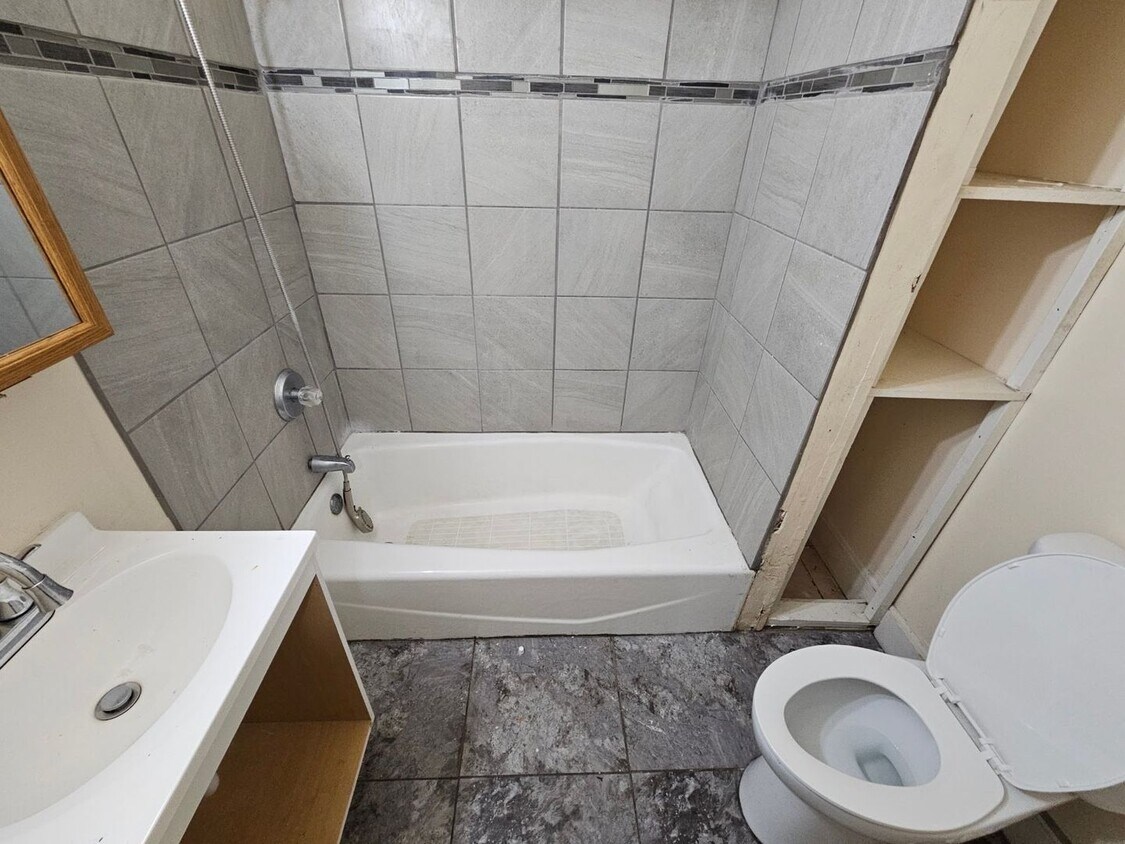 Foto principal - 1726 S 15th St
