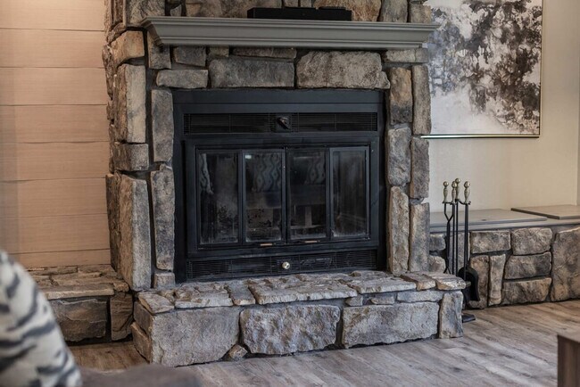 Foto del edificio - 2 Felton Ln