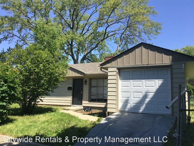 Foto del edificio - 2 br, 1 bath House - 5822 W. Thurston Ave