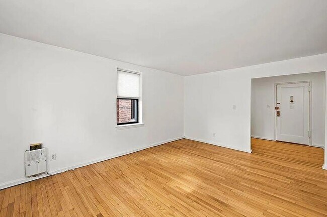 Foto del edificio - 302 96th St