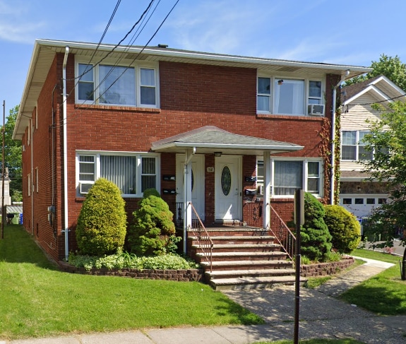 Primary Photo - 518 E Price St