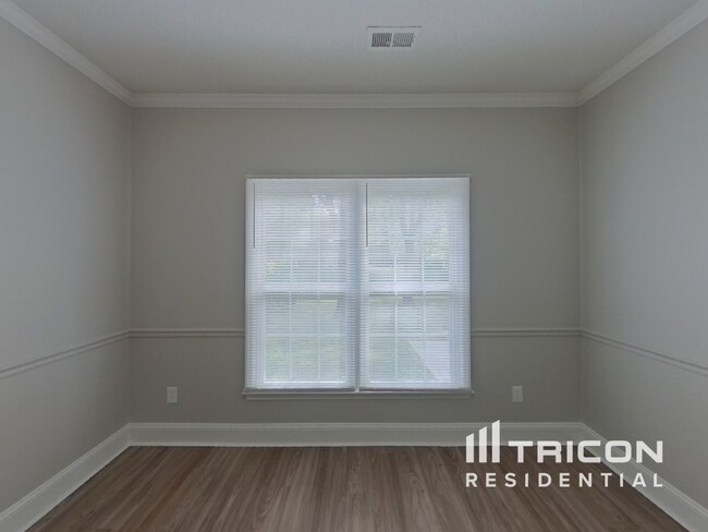 Building Photo - 10913 Gladewater Dr