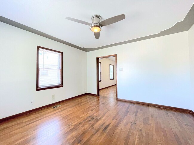 Foto del edificio - 2 Bedroom Home With Fenced in Yard