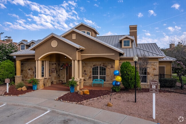 Building Photo - Blue Ridge