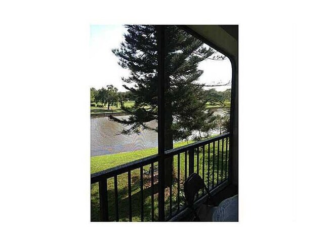 Foto del edificio - 3760 Inverrary Dr