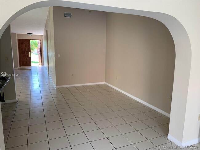 Building Photo - 14739 SW 102nd Terrace