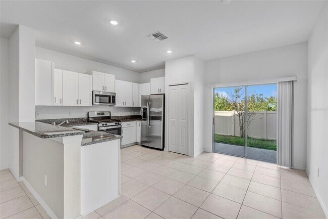 Building Photo - 8309 Cor Pne Wy