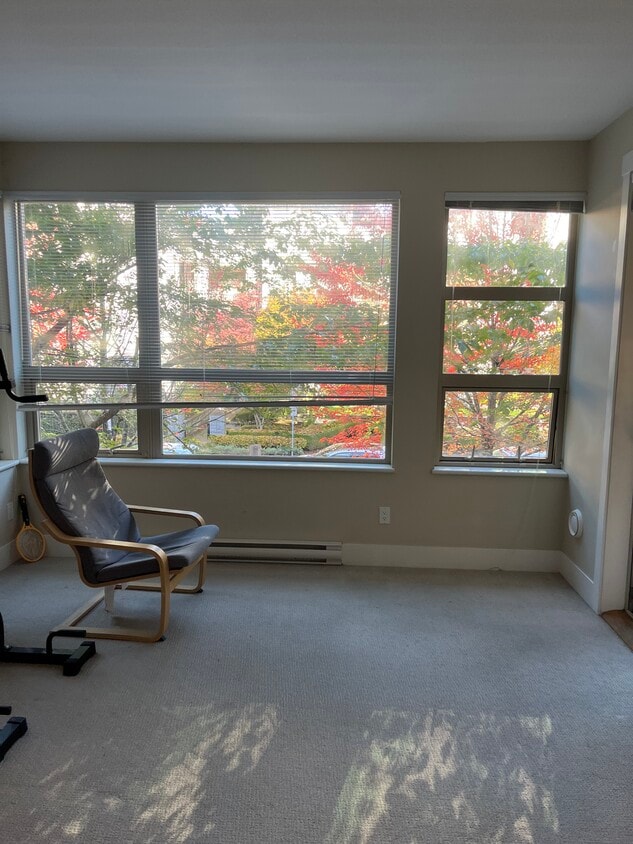 Building Photo - 5788 Birney Av
