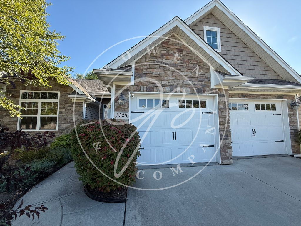Beautiful 3-4 bedroom Sylvania Villa with... - Beautiful  3-4 bedroom Sylvania Villa with...