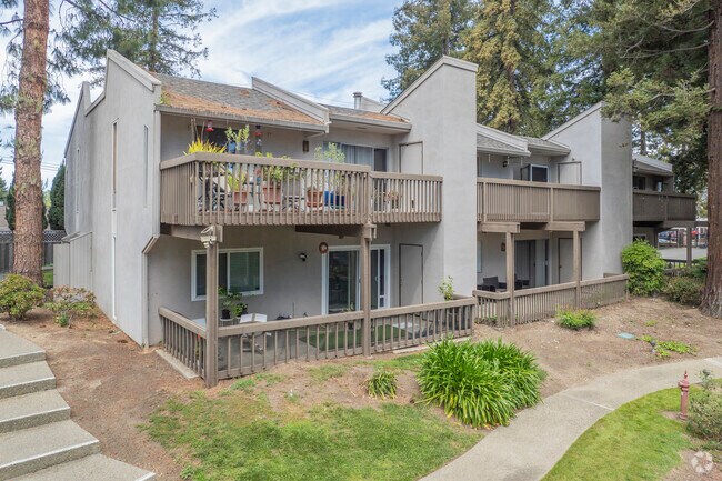 Exterior alternativo - 4527 Hansen Ave