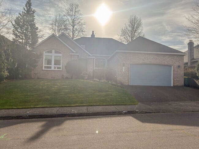 Foto del edificio - Arranmore 2 Bedroom with Den Available Now !