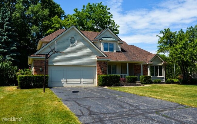 Building Photo - 4 br, 2.5 bath House - 10122 Newfound Gap