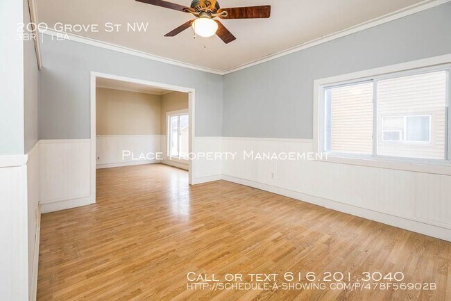 Building Photo - 200 Grove St - Updated 3-bedroom in Sparta!