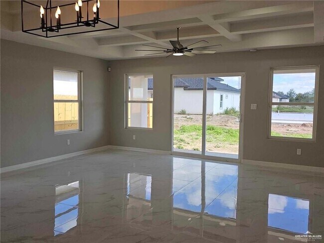 Building Photo - 5928 N Gira Del Sol
