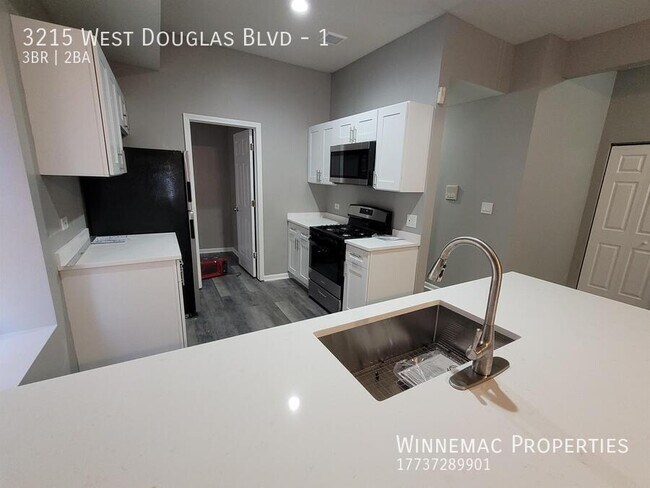 Building Photo - Great Apartment For Rent
