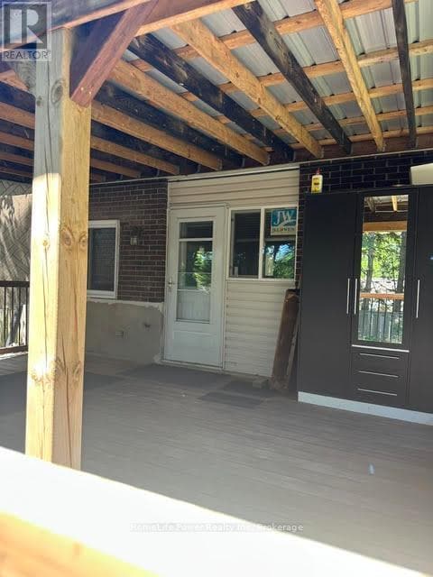 Building Photo - 165 Bechtel St