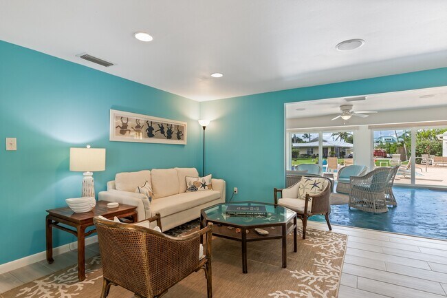 Foto del edificio - 1070 10th St E