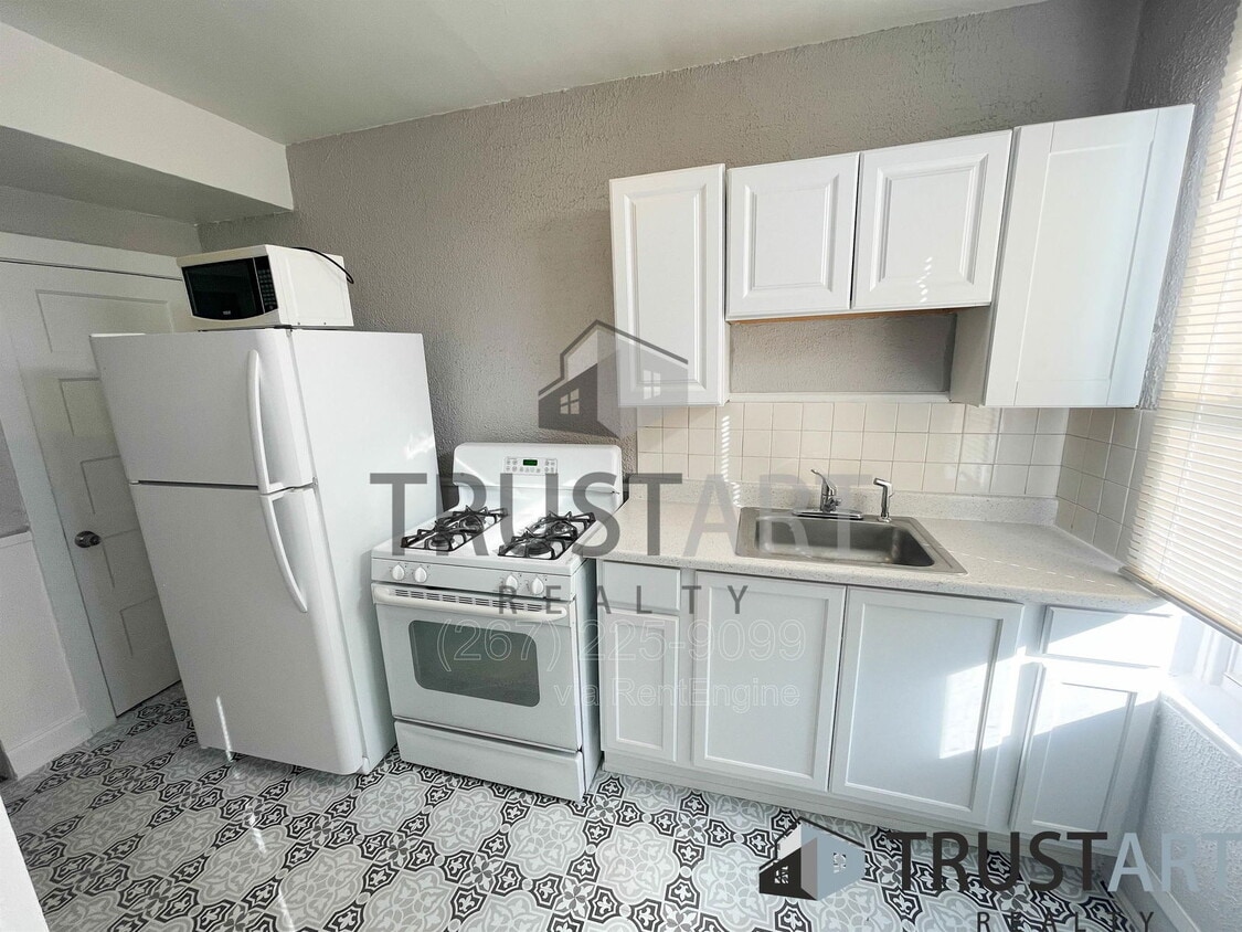 Photo - 7152 Theodore Street