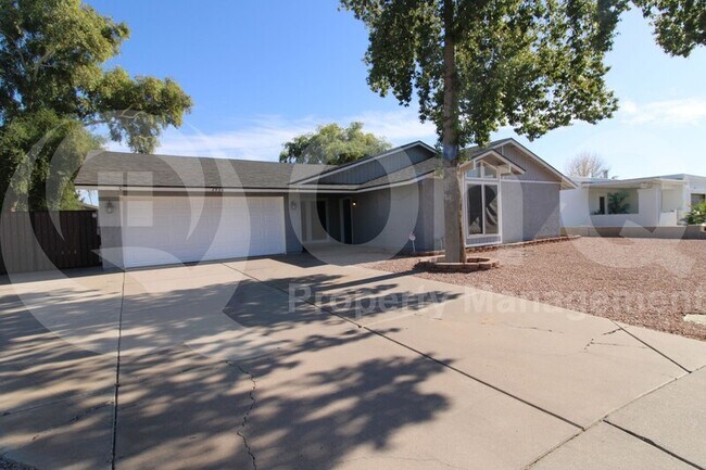 Foto del edificio - 2938 E Concho Ave