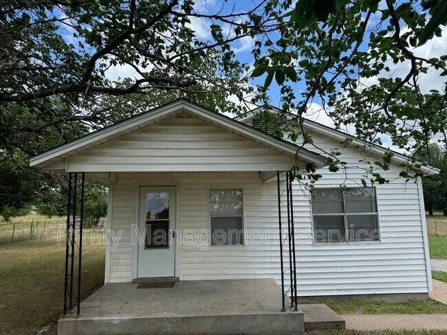 Building Photo - 5026 S. FM 5