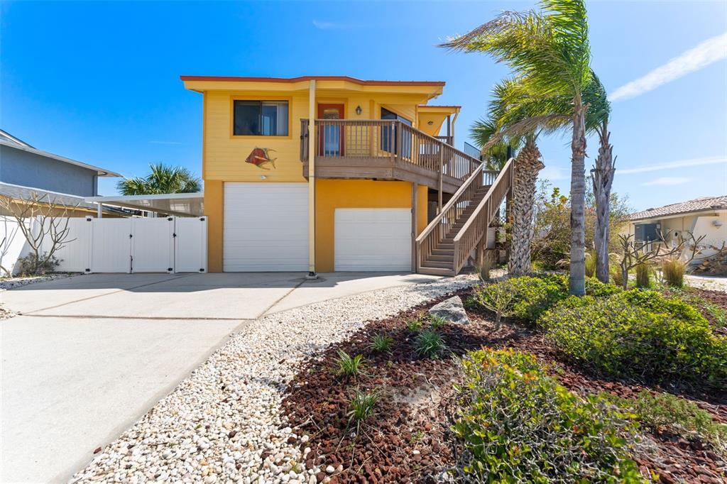 Foto principal - 13514 Garris Dr