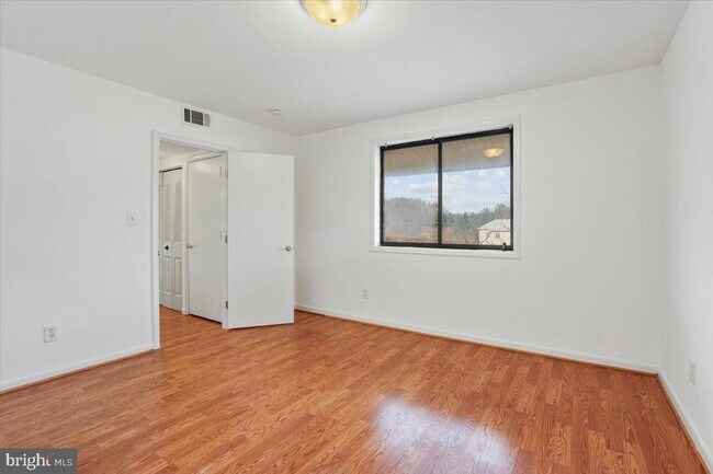 Foto del edificio - 2754 Hollywood Rd