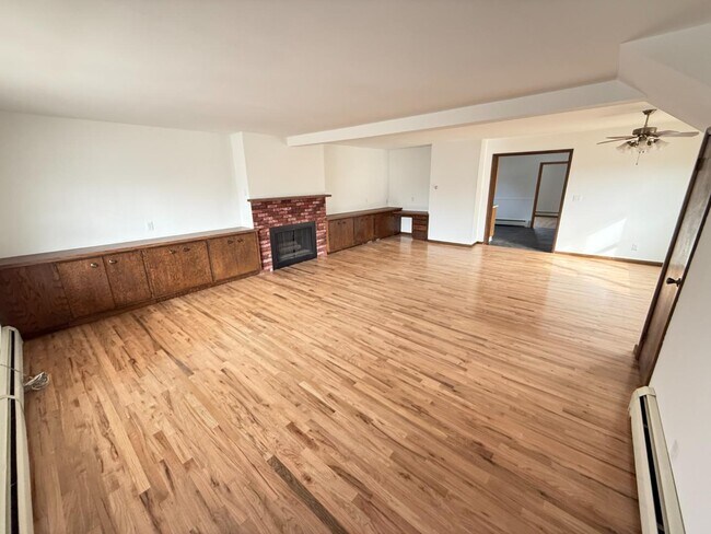 Foto del edificio - 615 Ogden St