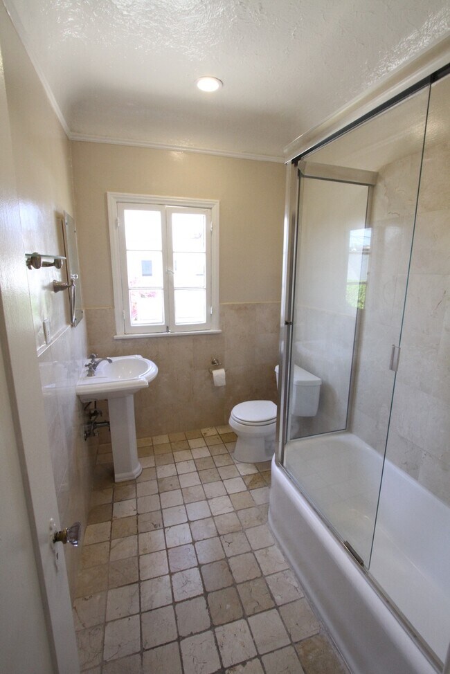 Bathroom - 1439 S Holt Ave
