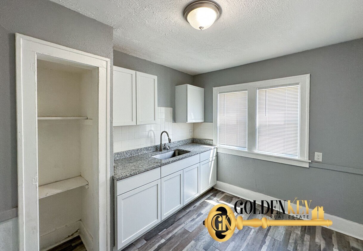 16224 Kentucky St Unit 16224 Kentucky Upper, Detroit, MI 48221 Room