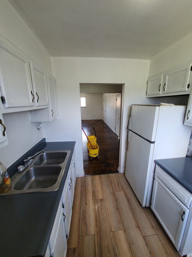 Foto del edificio - 25 Brookwood Ave