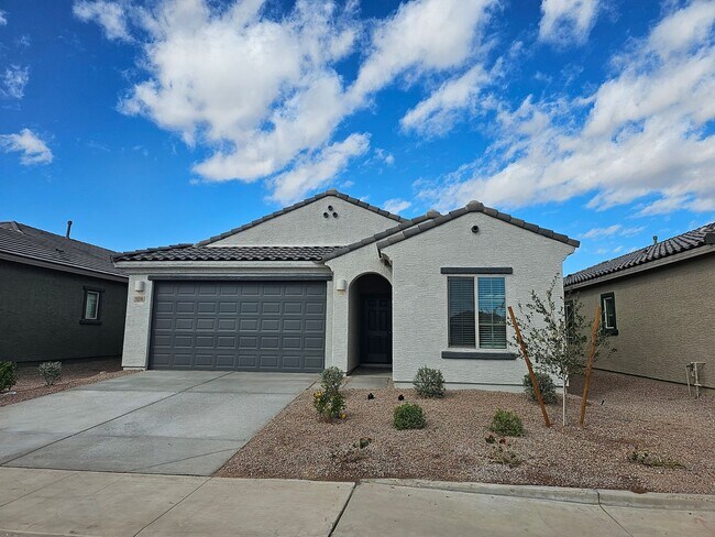 Foto del edificio - 2023 NEW MOVE IN TO YOUR NEW HOME BEFORE V...