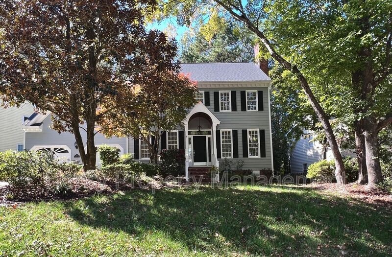 Primary Photo - 321 Parkmeadow Dr
