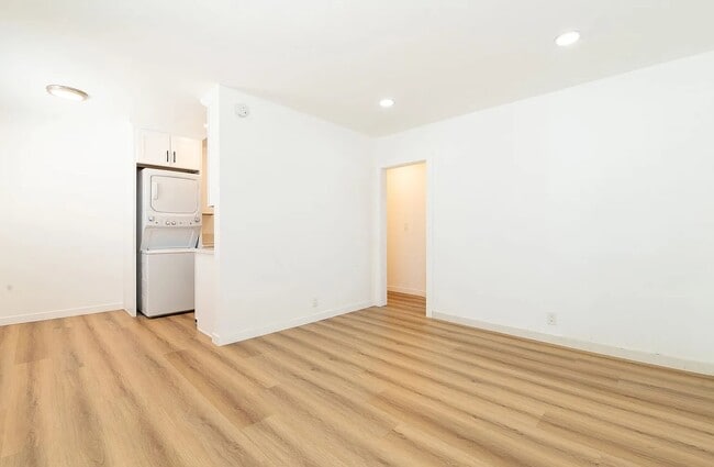 Foto del edificio - Rose Apartements