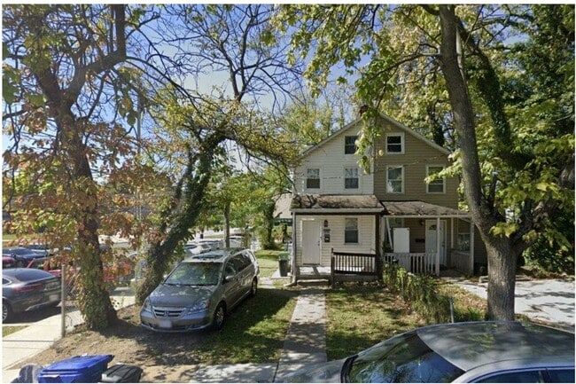 Building Photo - 4406 St Georges Ave.