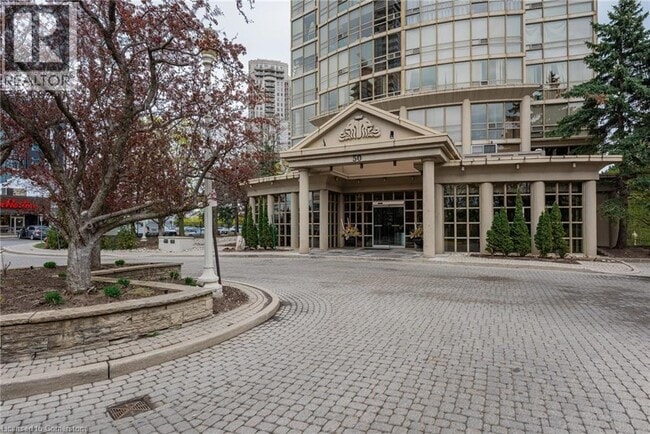 Building Photo - 50 Eglinton Ave W
