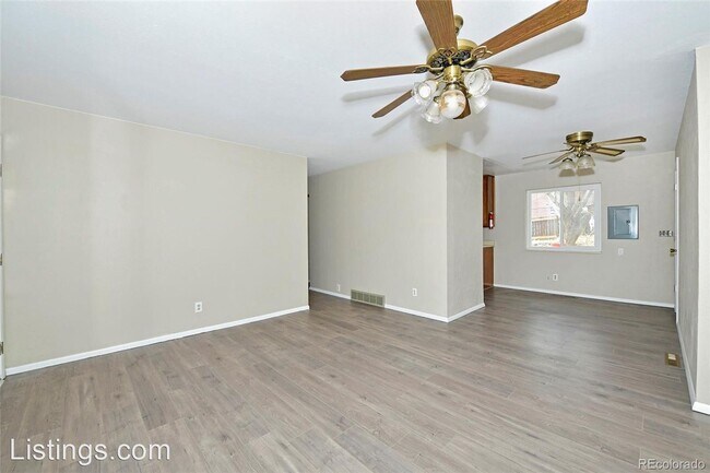 Foto del edificio - 5 br, 2 bath House - 414 Maplewood Dr