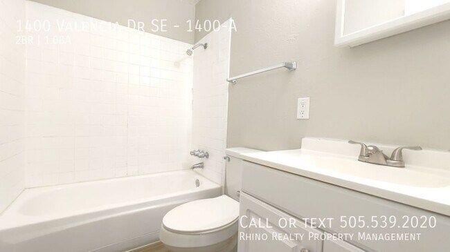 Building Photo - 1400 Valencia Dr SE