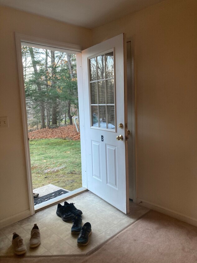 Front Entry - 363 Bow Lake Rd