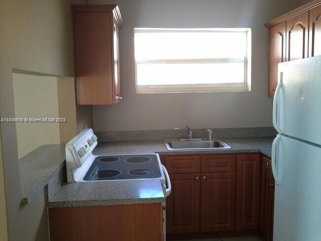 Foto del edificio - 1633 N Treasure Dr