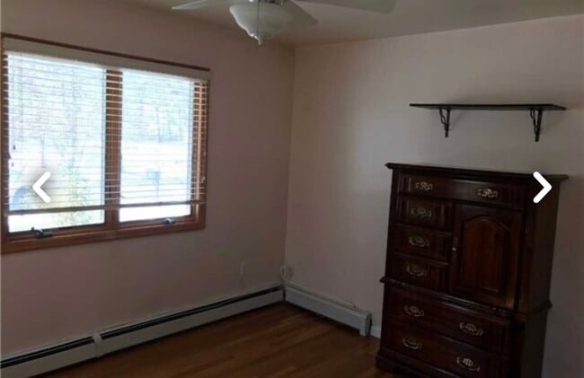 Eat-in -kitchen - 28 Rocco Dr