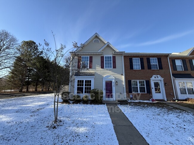 Building Photo - 10500 Boxmeer Ct