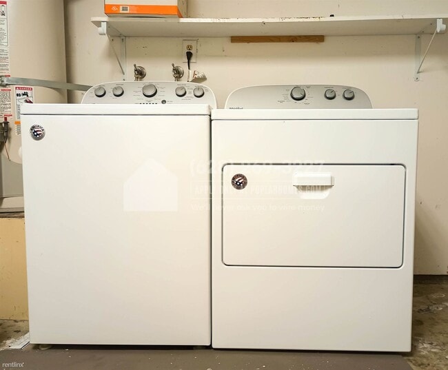 Building Photo - 2 br, 2 bath Duplex - 6812 Folsom Oaks Cou...