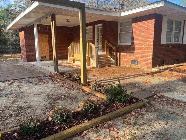 Building Photo - 1211 13th Ave