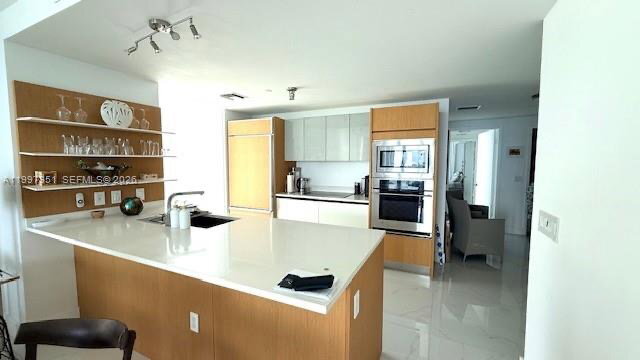 Foto del edificio - 460 NE 28th St