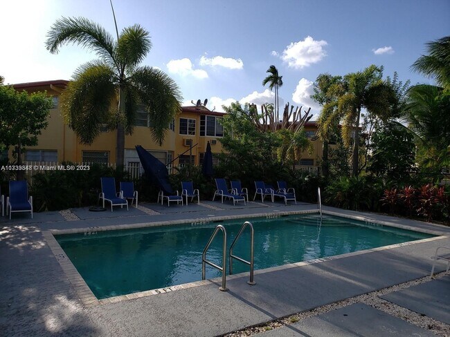 Foto del edificio - 1791 NE Miami Gardens Dr