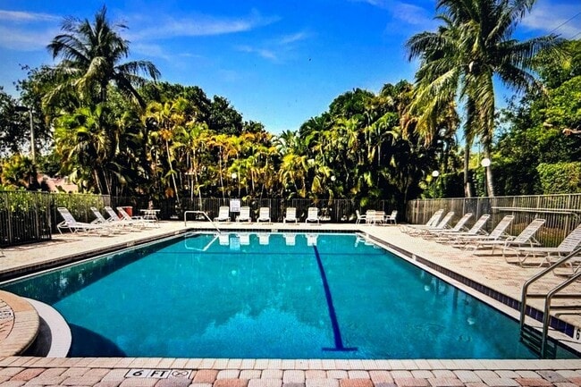 Photo - 1910 Belmont Pl Apartment