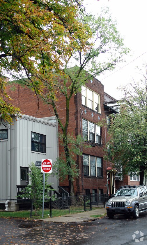 Foto del edificio - 5423 Howe St